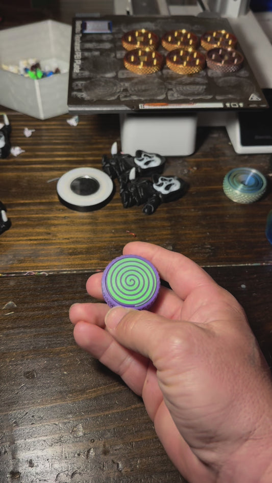 OG Flipster | Hypnotic Spiral | Dual-Sided
EDC Fidget Slider - Quiet & Loud Modes | Magnetic Haptic Pop Coin for Flip Tricks & Stress Relief